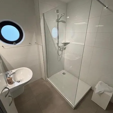 9995-urlaubstraeume-am-meer-we-2-7-penthouse-mit-meerblick شقة *